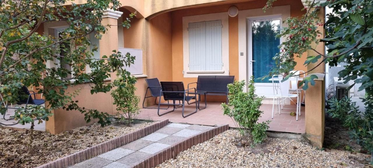 Appart'Hotel Festival Sud Suites - Avignon TGV Extérieur photo