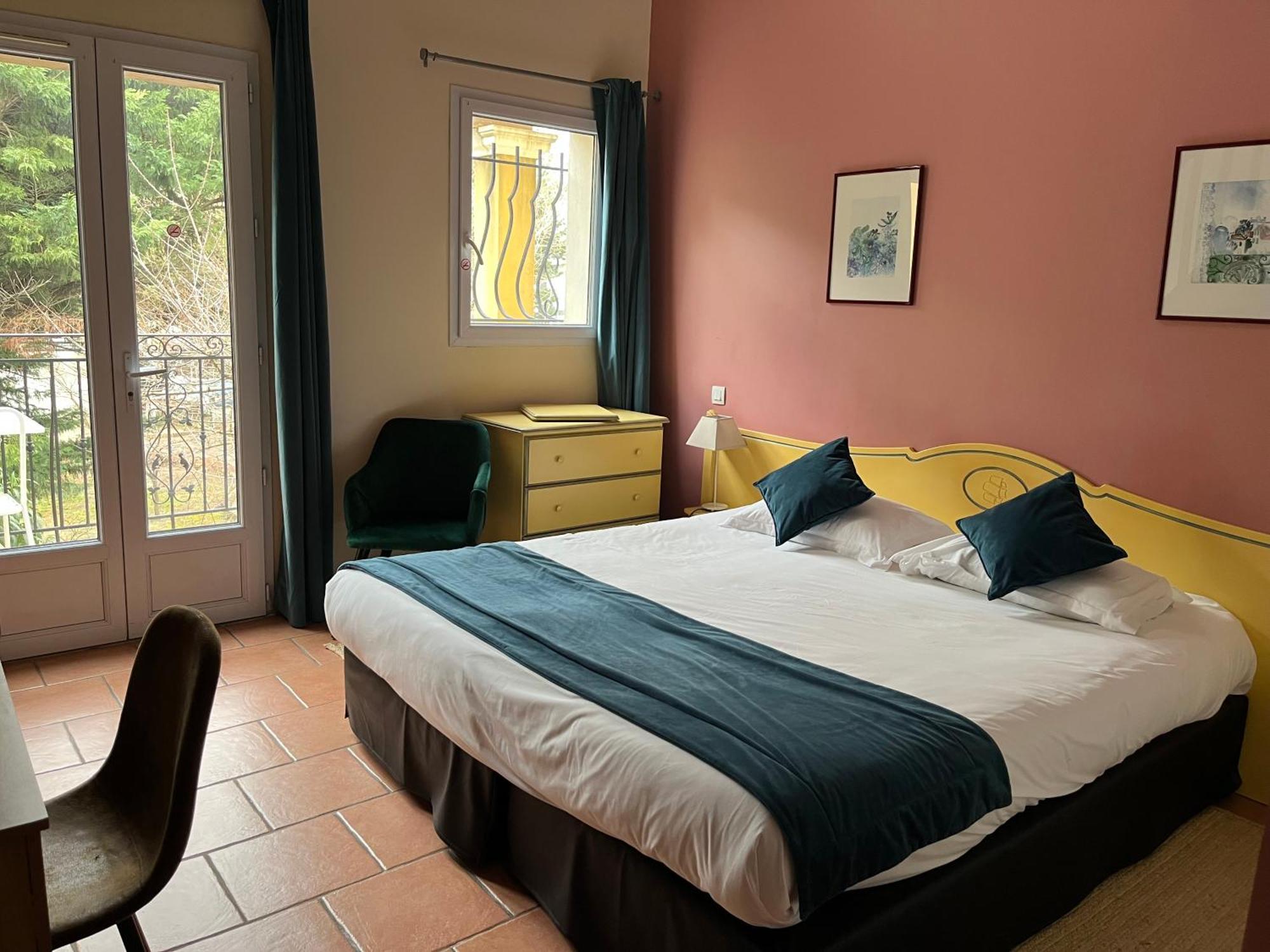 Appart'Hotel Festival Sud Suites - Avignon TGV Extérieur photo